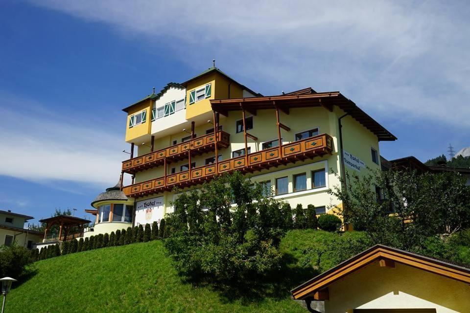 Hotel Vomperhof Exterior photo